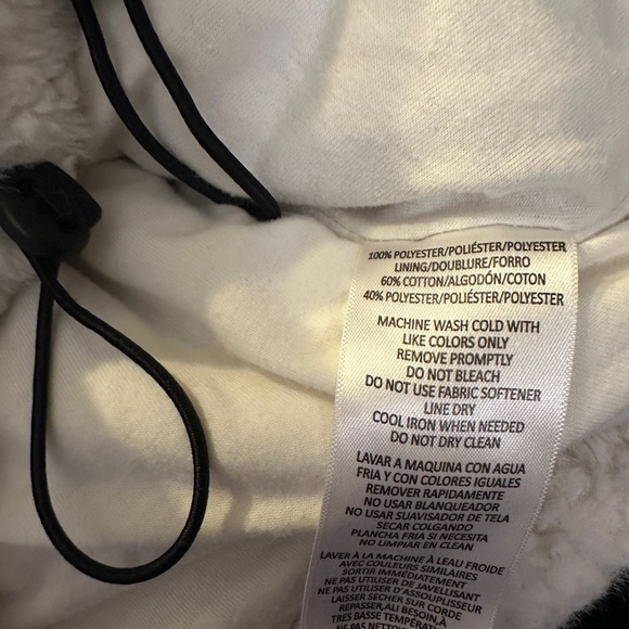 Calvin Klein Fleece Cropped Half-Zip Pullover - Picture 7 of 7